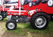 Traktory z napędem 2WD Massey Ferguson 147