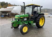 Traktory z napędem 2WD John Deere 1950 HK
