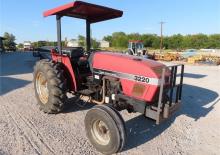 Traktory z napędem 2WD Case IH 3220
