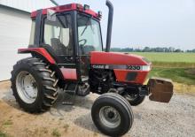 Traktory z napędem 2WD Case IH 3230