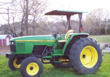 Traktory z napędem 2WD John Deere 5510 Std
