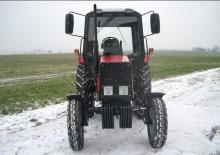 Traktory z napędem 2WD Belarus 800 PIATT.