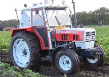 Traktory z napędem 2WD Steyr 8065 S