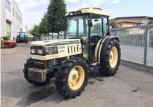 Traktory z napędem 2WD Lamborghini 880 S - AGILE PED.