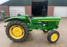 Traktory z napędem 2WD John Deere 920