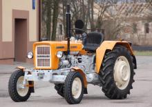 Traktory z napędem 2WD Ursus C-330 M