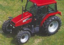 Traktory z napędem 2WD Case IH CS 48 C Basis