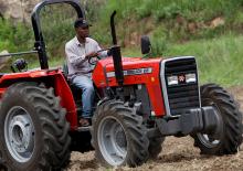 Traktory z napędem 2WD Massey Ferguson MF 268 Xtra