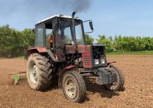 Traktory z napędem 2WD Belarus MTZ-800