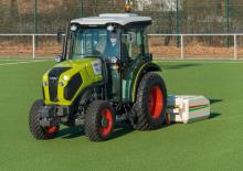 Traktory z napędem 2WD Claas Nexos 210 F