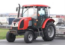 Traktory z napędem 2WD Zetor Proxima 8421.1