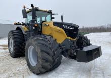 Traktory z napędem 4WD Challenger 1042
