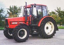 Traktory z napędem 4WD Zetor 10540.1 TA