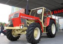 Traktory z napędem 4WD Zetor 12045