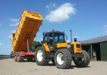 Traktory z napędem 4WD Renault 145-54 (14) TZ Turbo A