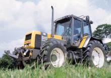 Traktory z napędem 4WD Renault 155-54 Nectra A Turbo