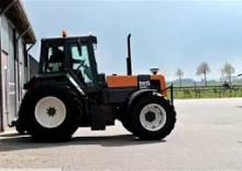 Traktory z napędem 4WD Renault 175-54 TZ Turbo A