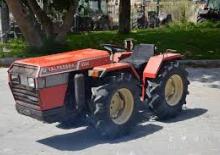 Traktory z napędem 4WD Valpadana 2536 Synchro RS