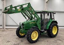 Traktory z napędem 4WD John Deere 3210 Komf. X
