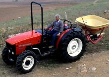 Traktory z napędem 4WD Valtra 3500 F