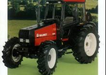 Traktory z napędem 4WD Valmet 355