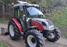 Traktory z napędem 4WD Steyr 375 Profi 1