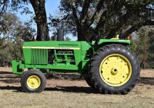 Traktory z napędem 4WD John Deere 4030