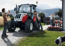 Traktory z napędem 4WD Steyr 4055 Kompakt S Komfort