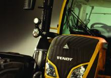 Traktory z napędem 4WD Fendt 412 Vario