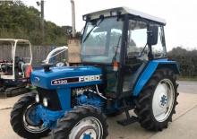 Traktory z napędem 4WD Ford-NH 4130 A