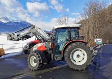 Traktory z napędem 4WD Steyr 495 Komfort EHR