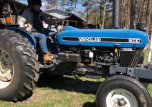 Traktory z napędem 4WD Ford-NH 5030 A