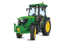 Traktory z napędem 4WD John Deere 5100 GF