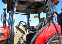 Traktory z napędem 4WD Pronar 5222
