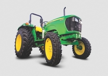 Traktory z napędem 4WD John Deere 5405 TREM-IV