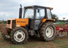 Traktory z napędem 4WD Renault 58-34 MX A