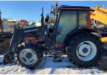 Traktory z napędem 4WD Valtra 600-4 T