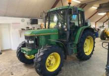 Traktory z napędem 4WD John Deere 6300 Premium