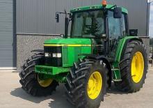 Traktory z napędem 4WD John Deere 6310 Premium