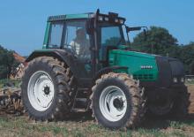 Traktory z napędem 4WD Valtra 6350 HI