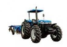 Traktory z napędem 4WD New Holland 6630