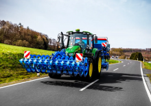 Traktory z napędem 4WD John Deere 6M 115 