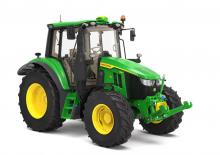 Traktory z napędem 4WD John Deere 6M 115