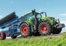 Traktory z napędem 4WD Fendt 716 Vario