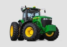 Traktory z napędem 4WD John Deere 7200J