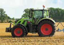 Traktory z napędem 4WD Fendt 724 Vario Power