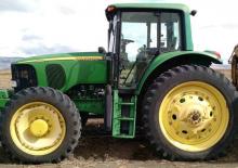 Traktory z napędem 4WD John Deere 7420