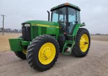 Traktory z napędem 4WD John Deere 7610