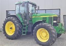 Traktory z napędem 4WD John Deere 7710