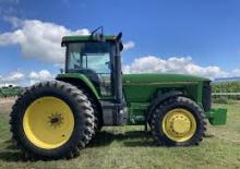 Traktory z napędem 4WD John Deere 8100